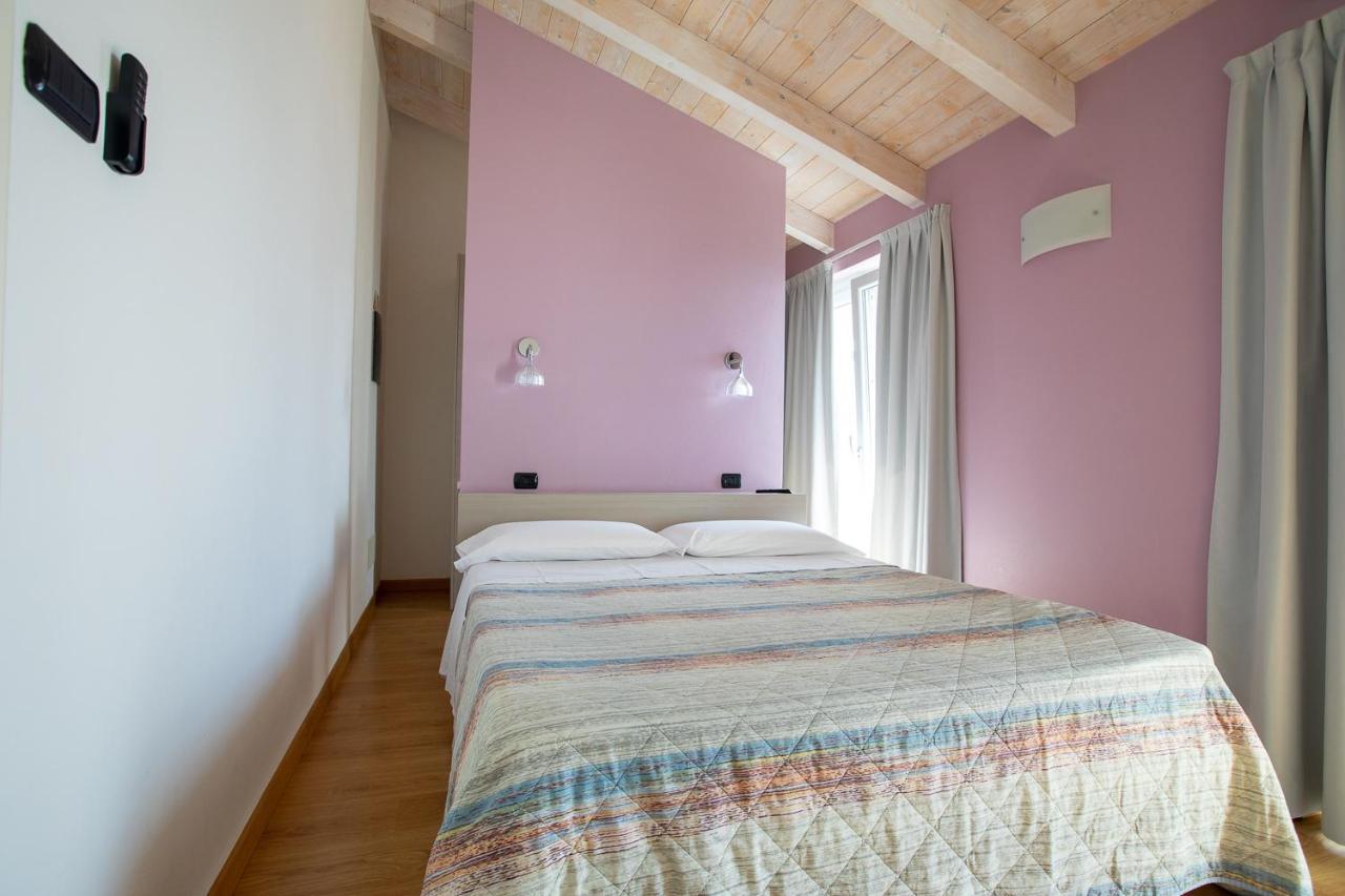 Residence Cafelicita - Promotion - Apartments Lake View - Infinity Pool - Jacuzzi Gravedona Exteriör bild