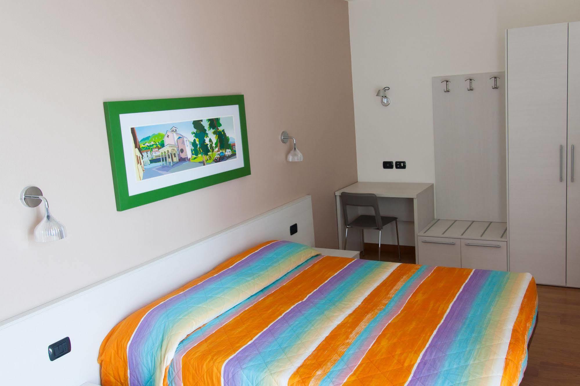 Residence Cafelicita - Promotion - Apartments Lake View - Infinity Pool - Jacuzzi Gravedona Exteriör bild
