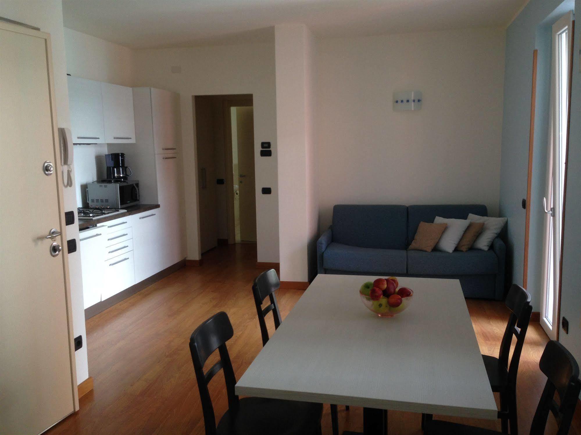 Residence Cafelicita - Promotion - Apartments Lake View - Infinity Pool - Jacuzzi Gravedona Exteriör bild